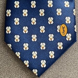 Vintage Yves Saint Laurent 100% Silk Men's Blue Floral Tie Logo